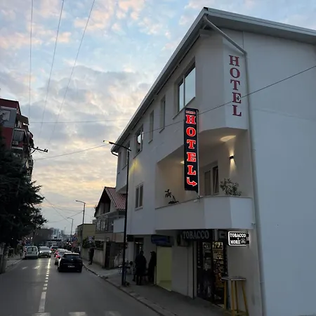 Отель Djakbe *